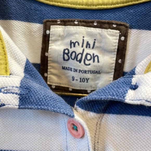 Mini Boden, blue and white striped girls dress. Adorable dog appliqué - size 10 - Picture 4 of 4